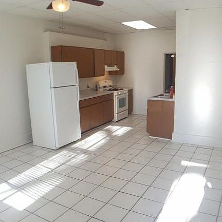 4th image of 114 S Black River St APT 23