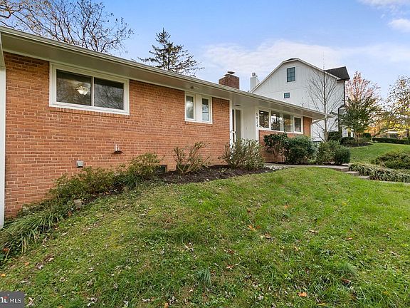 2nd image of 5924 Cheshire Dr
