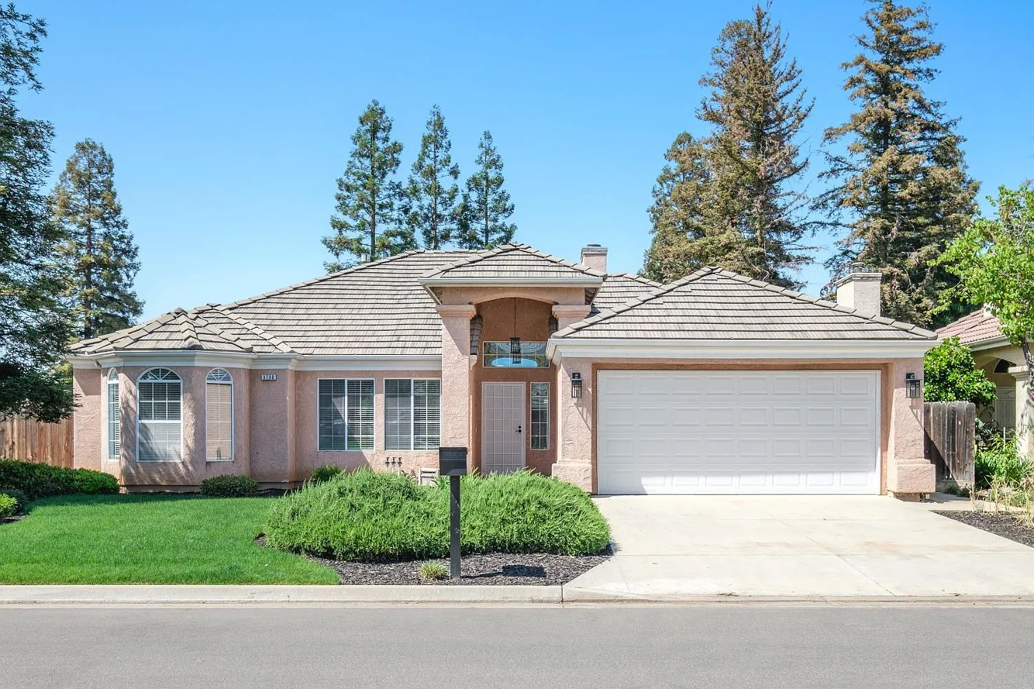 3750 W Ellery Ave photo 1