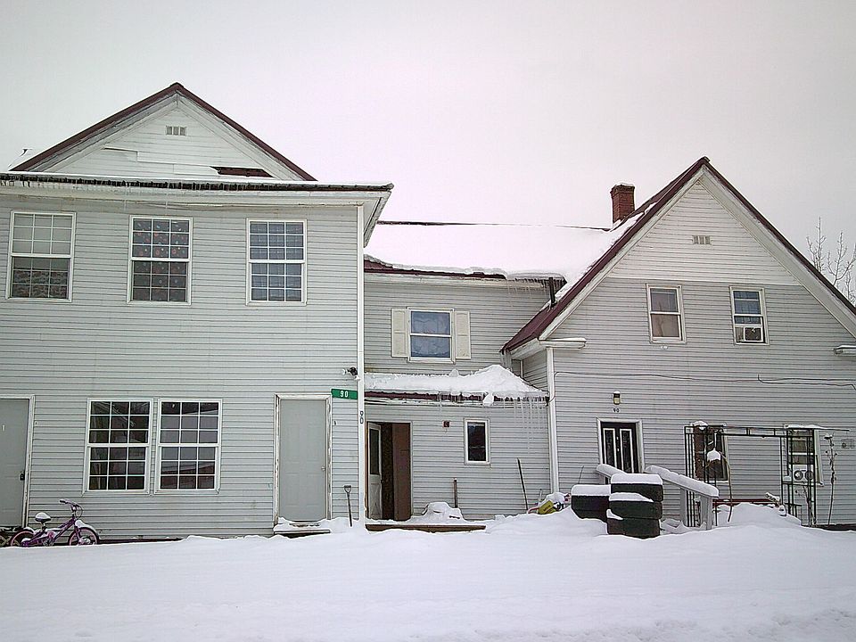 2nd image of 90 Pondview Street
