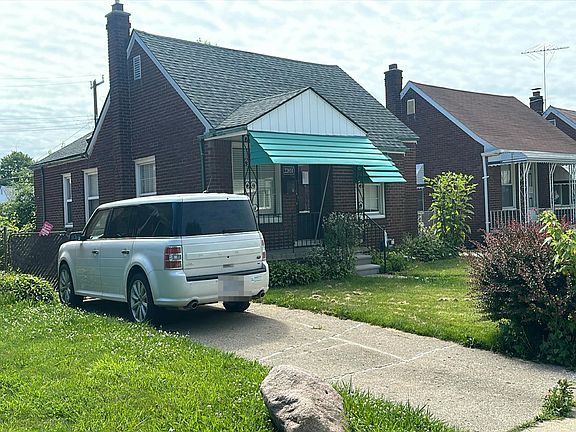 3rd image of 22810 David Ave