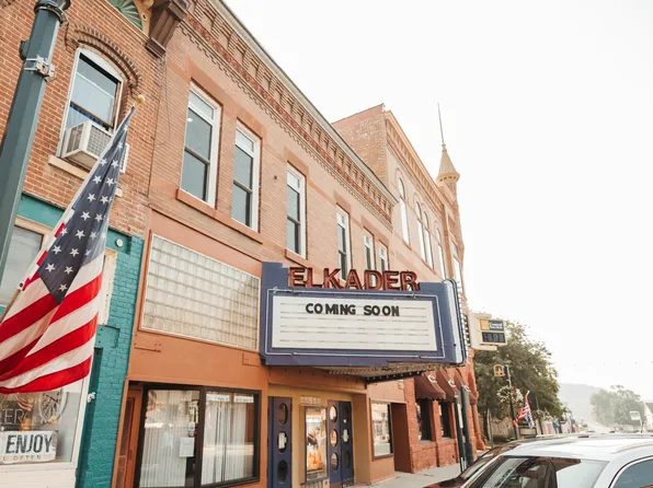 108 N Main St, Elkader, IA 52043