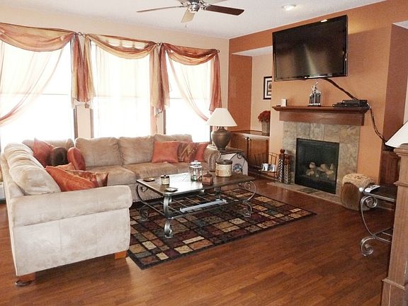 5th image of 17374 56th St NE