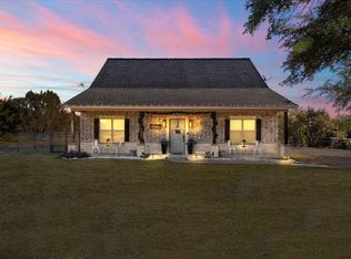 755 Anglers Rdg, Bluff dale, TX 76433