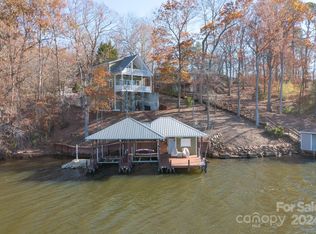 638 Deerfield Rd, Mount Gilead, NC 27306