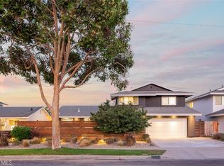2824 San Juan Ln, Costa Mesa, CA 92626