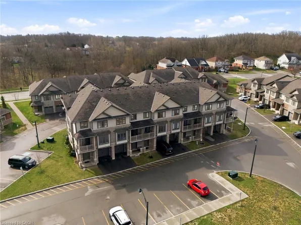 77 Diana Ave #160, Brantford, ON N3T 0R6