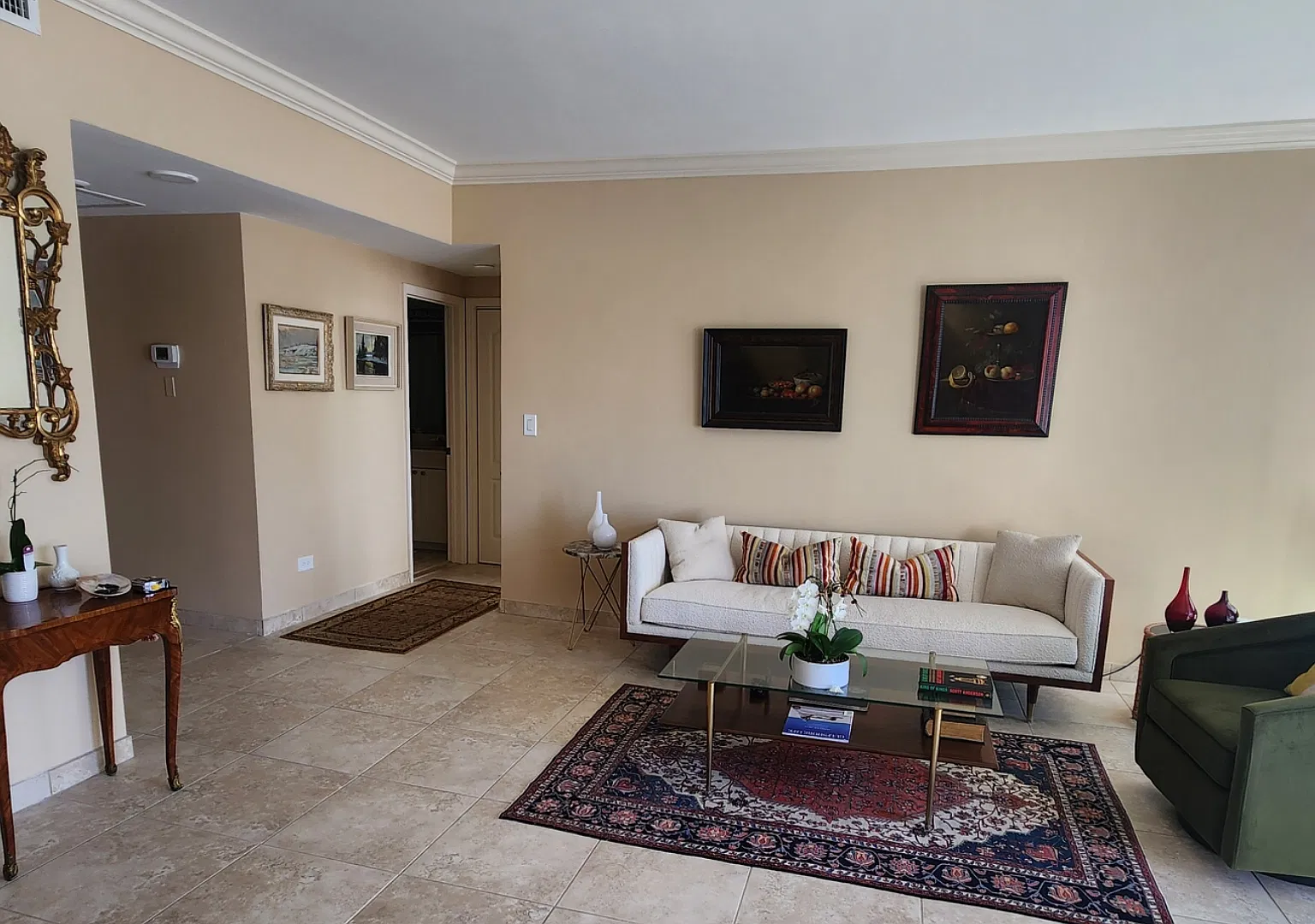 1 bed, 890 sqft, $2,750 — Photo 4