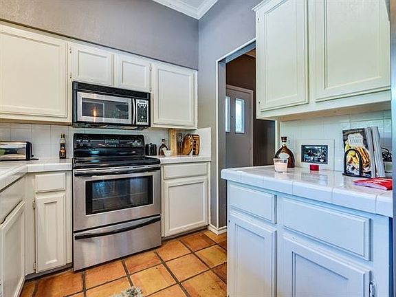 5th image of 1404 Norwalk Ln APT 201