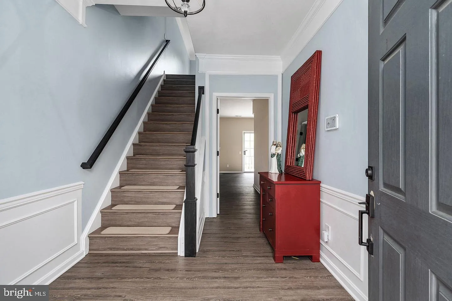 3 bed, 3.5 bath, 1882 sqft, $3,000 — Photo 4