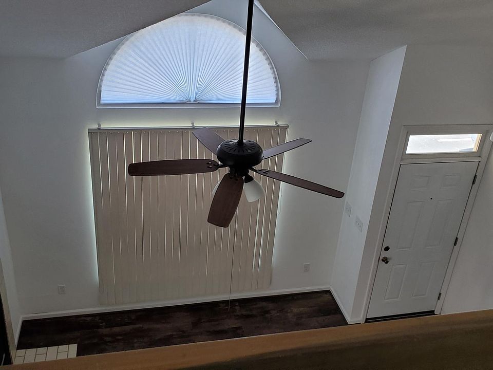1st image of 1709 Willow Creek Ct
