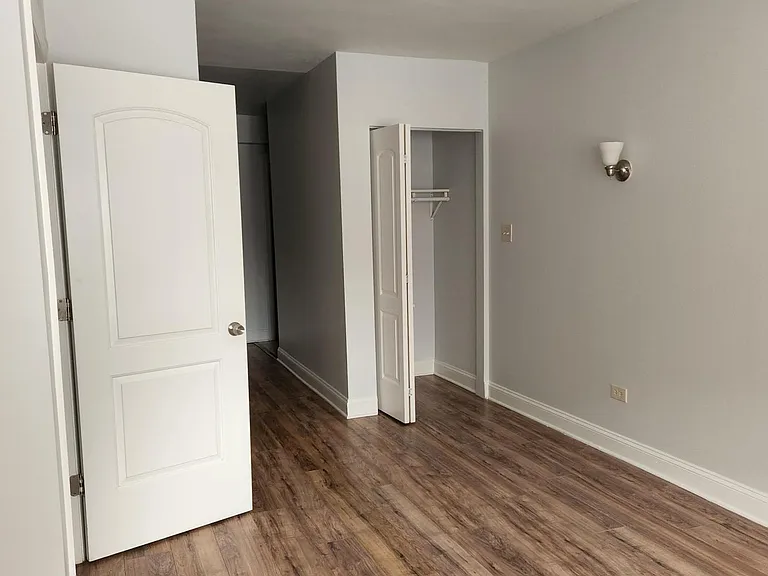 updated one bedroom living area and closet