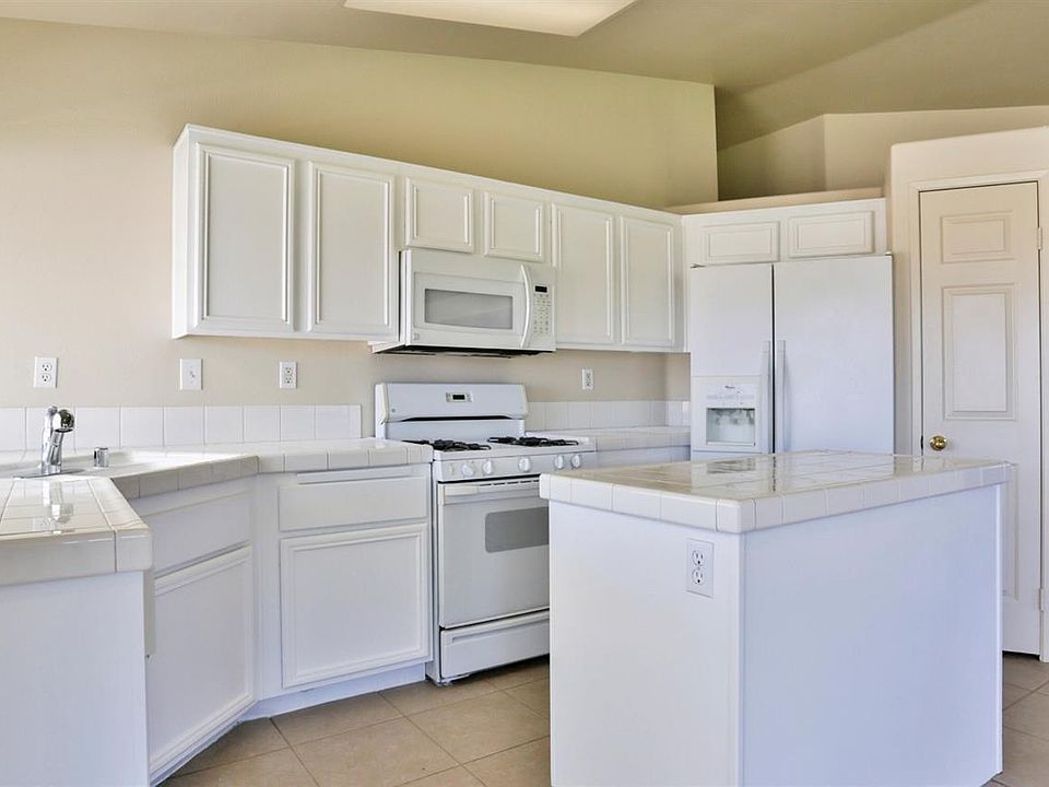 1st image of 78720 Rockberry Ct