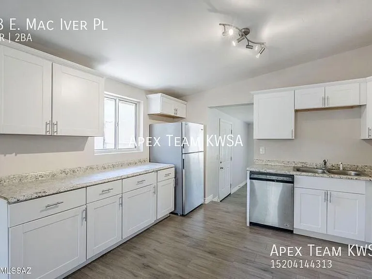18 E Mac Iver Pl — Photo 1