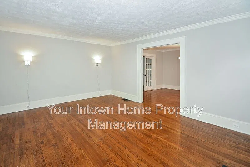 3 bed, 2.0 bath, 2124 sqft, $4,150 — Photo 4