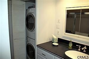 5th image of 15 Lillian Dr