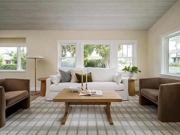 4th image of 602 E Sola St