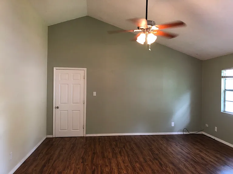 3313 Pecan Springs Rd #A — Photo 5