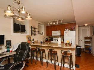 3817 N Fremont St #G, Chicago, IL 60613