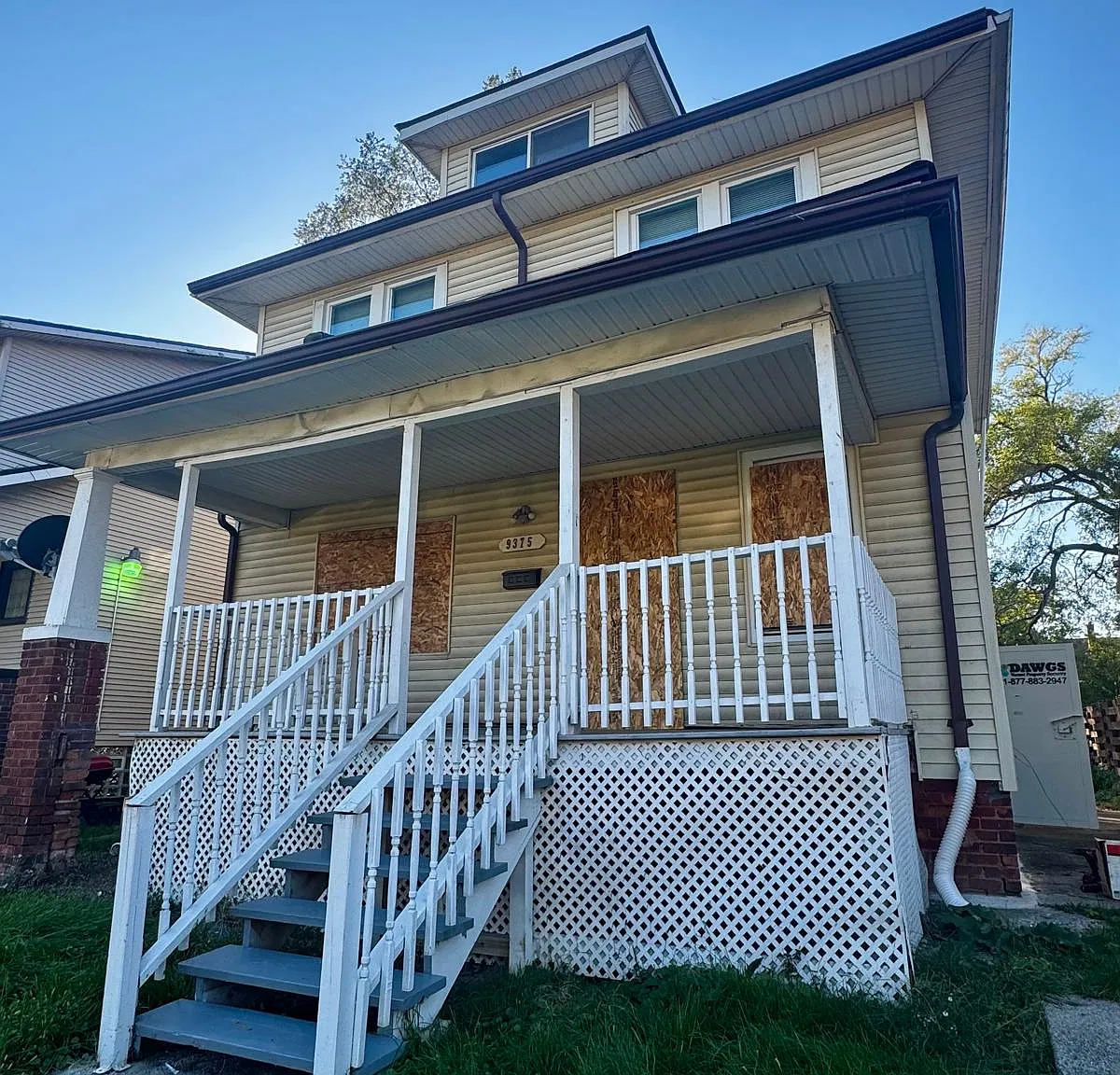 9375 Mendota Avenue - 1 — Photo 1
