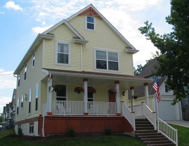 1st image of 233 E Garfield Ave