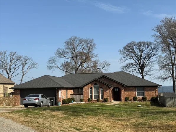 21821 Lakewood Ln, Chandler, TX 75758