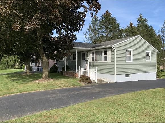 1st image of 646 Morlando Dr
