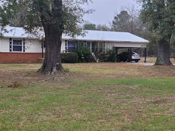 2050 State Highway 64 W, Ben Wheeler, TX 75754