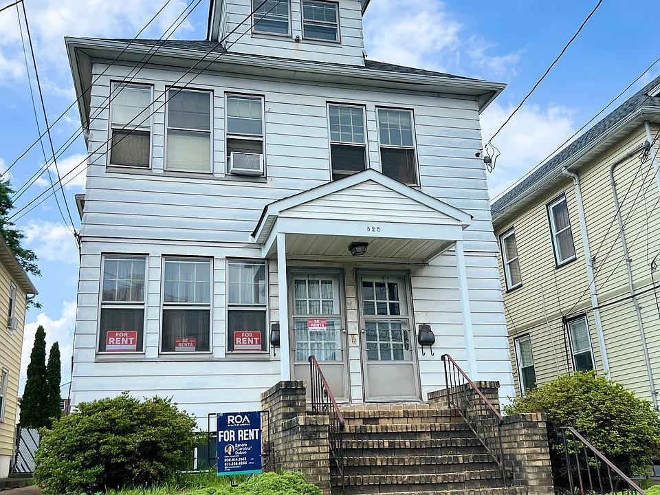 825 Pennington St #1