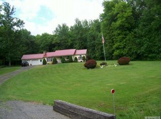 14558 E Bacon Rd, Albion, NY 14411