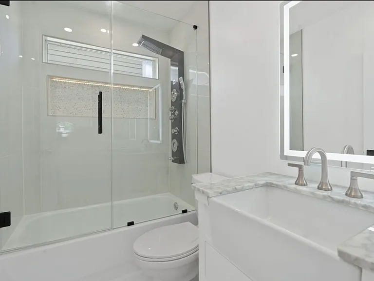 7204 Carver Ave #A — Photo 17