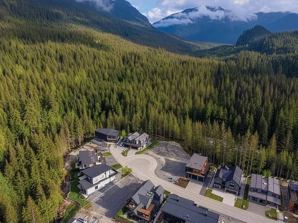 1721 River Run Pl, Whistler, BC V8E 1J7