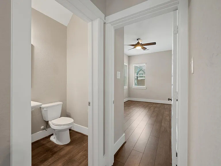Half bathroom on 1st floor
