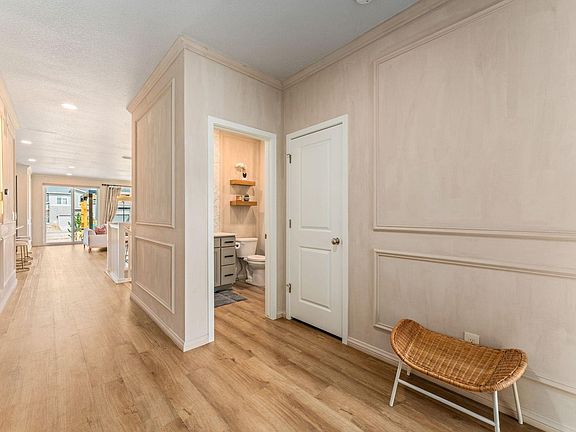 5th image of 5018 Leopold Ln