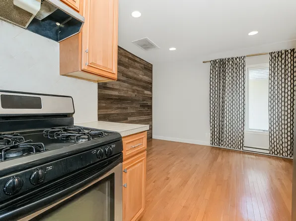 1764 East 17th Street image 30 of 45