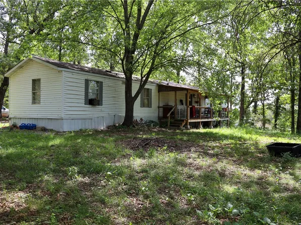 16447 Hook Dr, Siloam Springs, AR 72761