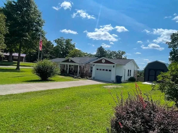 2064 S Highway 1651, Stearns, KY 42647