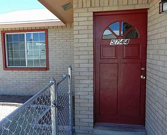 4th image of 5744 Aladdin Ave