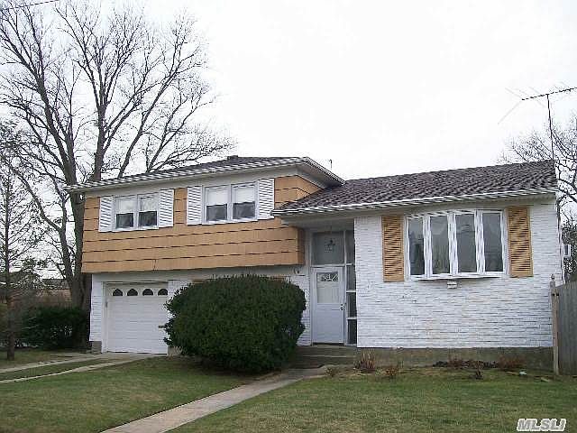 1st image of 1110 North Dr