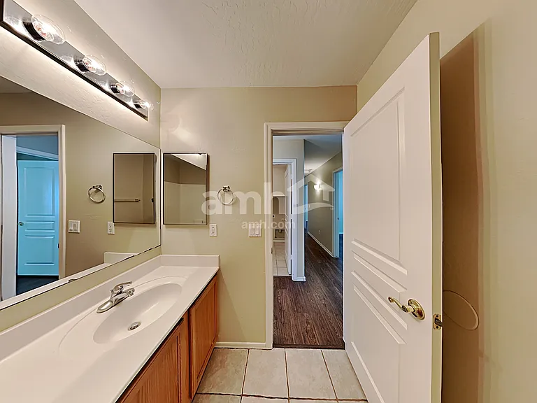 24160 W Lasso Ln — Photo 13