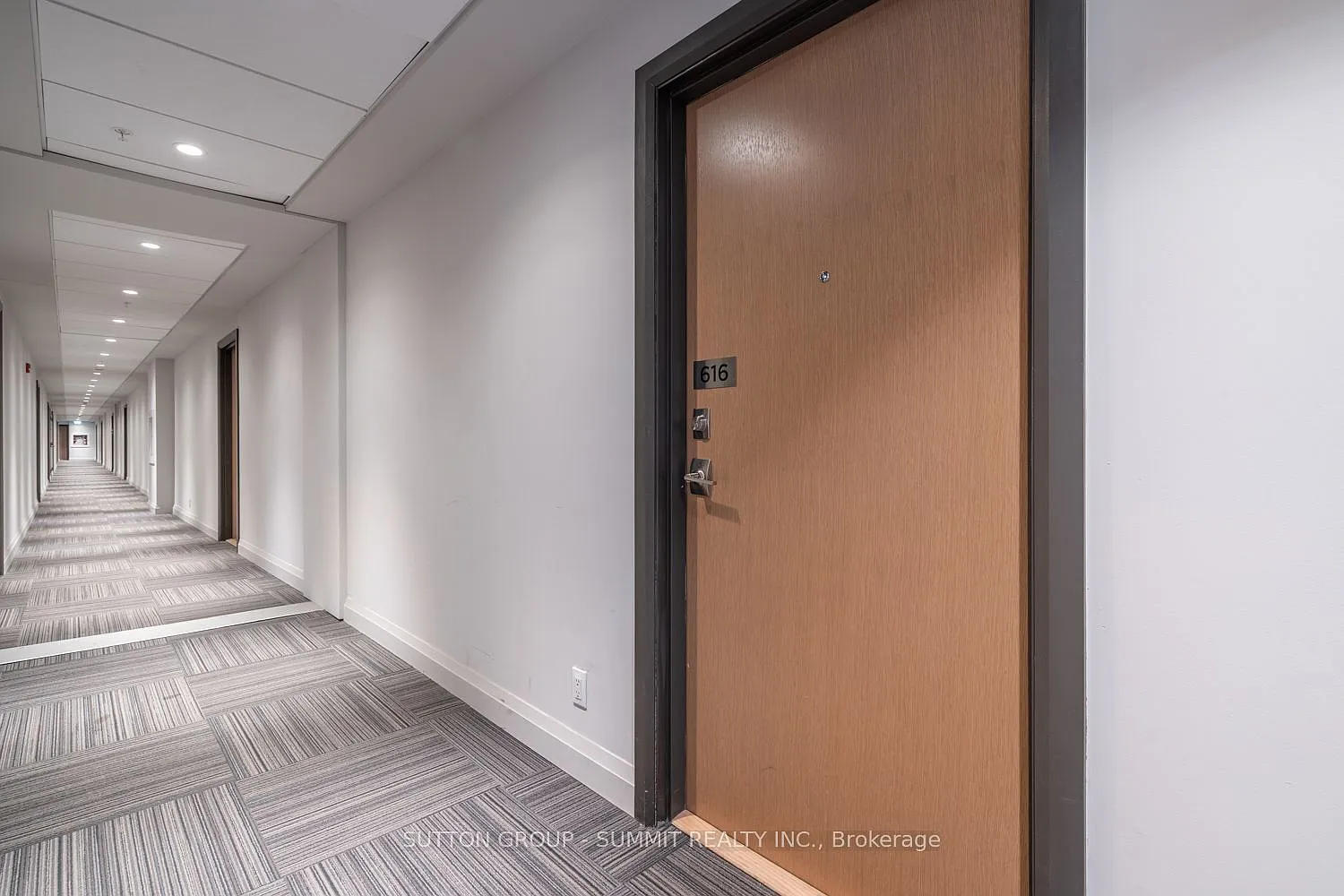 1 bed, $2,100 — Photo 4