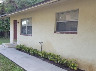 1007 SW 8th St #B, Hallandale Beach, FL 33009
