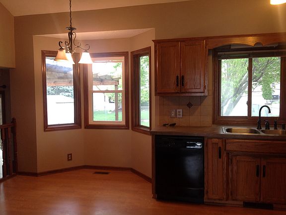2nd image of 15307 Nina St