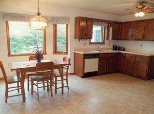 3801 Cutty Sark Rd, Cherry Valley, IL 61016