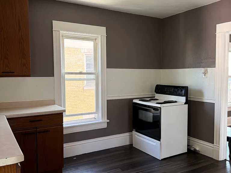 2055 Douglas Ave — Photo 5