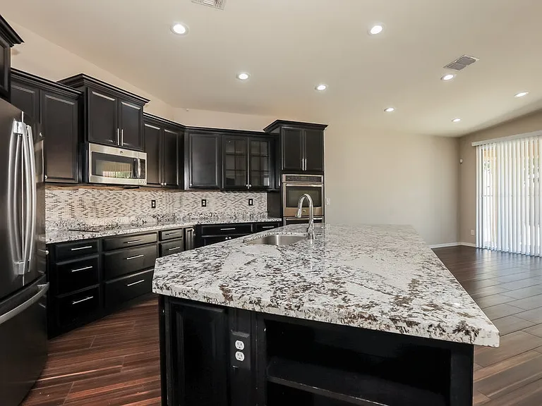 22258 E Cherrywood Ct — Photo 6