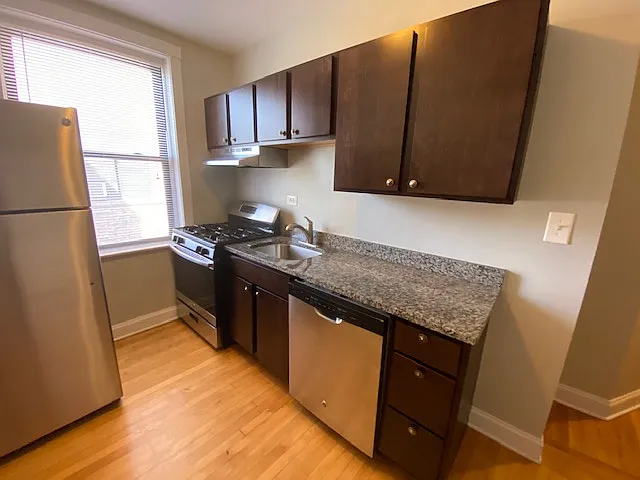 6518 N Glenwood Ave #1S — Photo 3