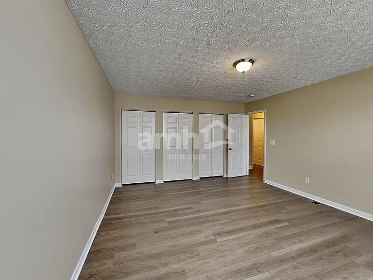 5568 Conn House Dr — Photo 21