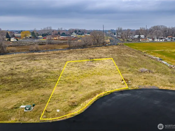 8 Valley Road NE #8, Moses Lake, WA 98837