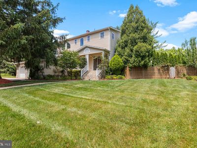 1919 Dundee Rd, Rockville, MD, 20850